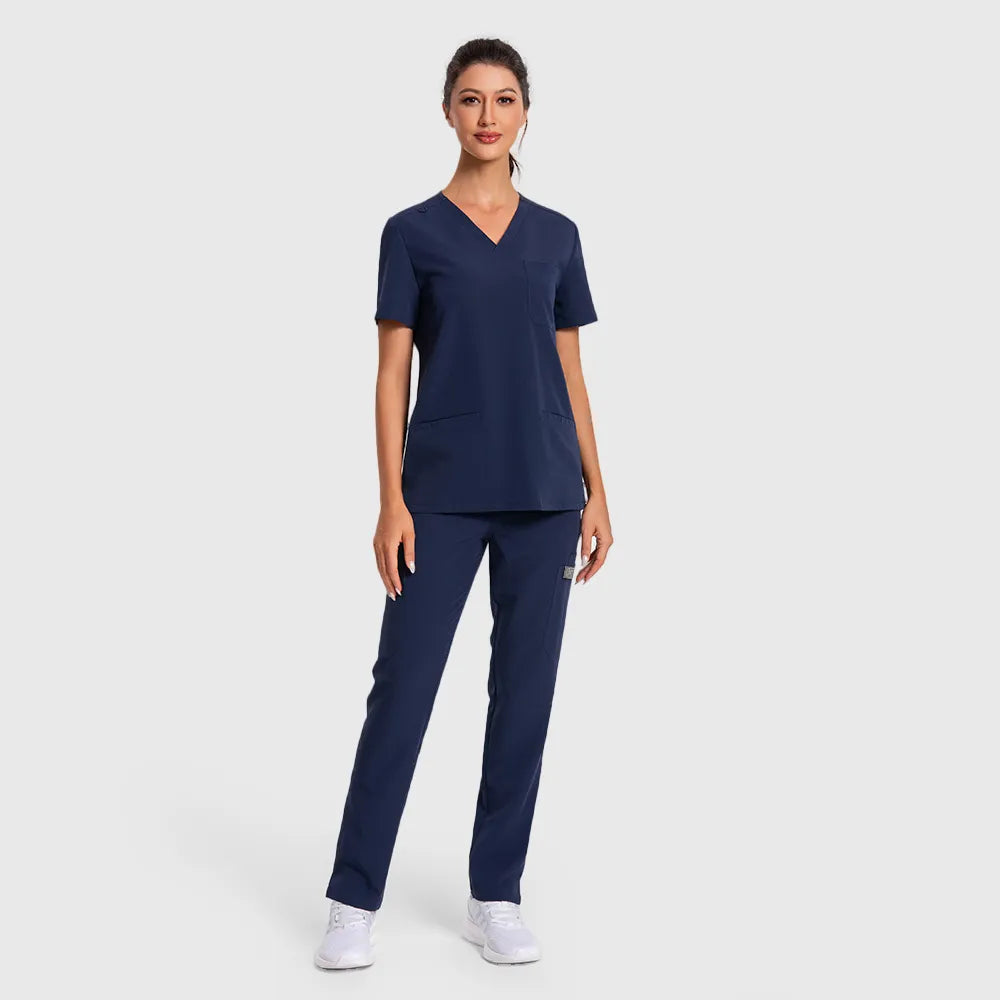 Blusas médicas esenciales de tres bolsillos KungfuScrubs
